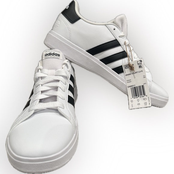 Adidas Grand Court - Picture 4 of 8